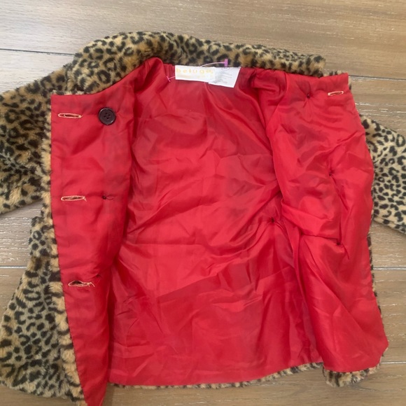 Adorable EUC Beluga New York faux leopard jacket - Picture 5 of 8